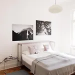 アパート Well Pretty Places - Sustainable Interior Design In The Citycenter *