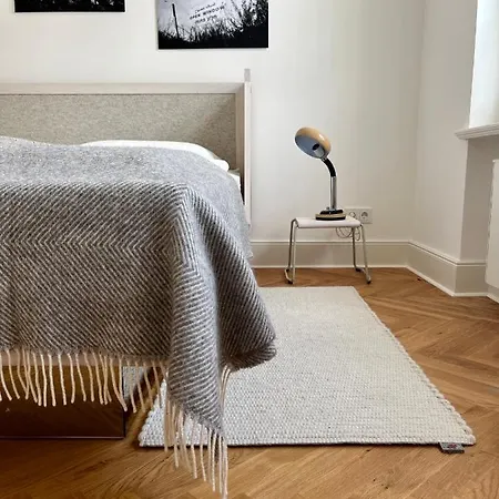 Well Pretty Places - Sustainable Interior Design In The Citycenter Appartement