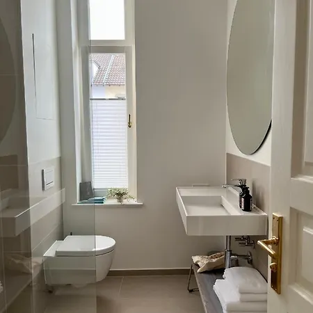 Well Pretty Places - Sustainable Interior Design In The Citycenter Appartement